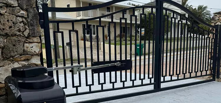 Swing Gate Opener with Keypad Terrebonne