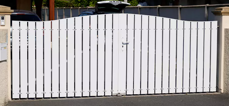 Why Choose Us for Residential Gate Repair in Terrebonne, QC?